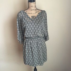 Black and Cream Express Dress