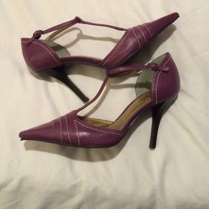 BCBG heels