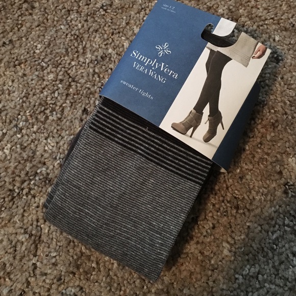 Grey striped sweater socks - Picture 2 of 4