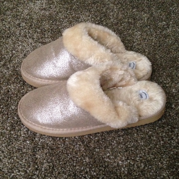 GAP sparkly slippers!!