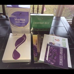 ❌SOLD❌Young Living Essential Oil Starter Kit