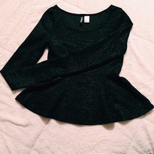 🔴 1 DAY SALE 🔴Black Peplum Top