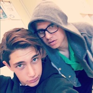 Meet your Posher, Ilan