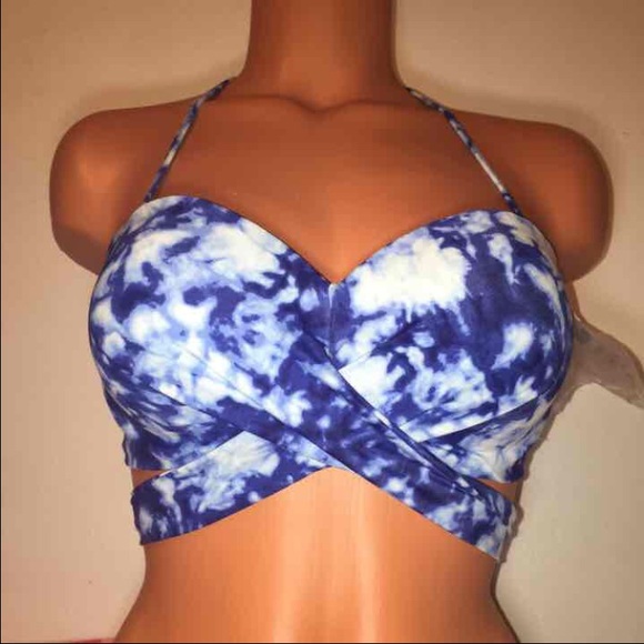 🚫SOLD🚫NEW PINK VS WRAP TOP SWIM - Picture 2 of 4