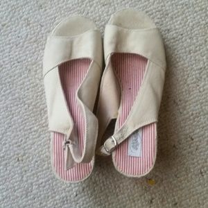 Women's Creme Colored Wedges