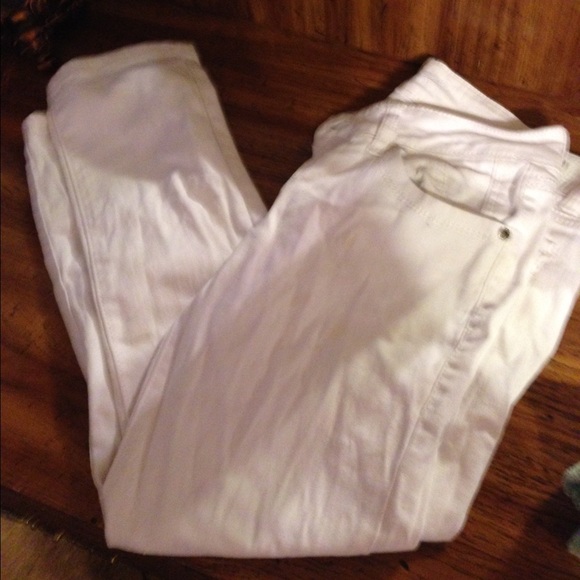 White capris for summer sz 5