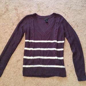 Sweater *never worn* *willing to negotiate price*