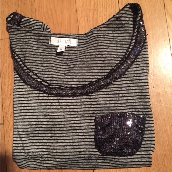 BOGO FREE Juniors Delias top sparkly - Picture 2 of 4