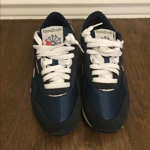 [SOLD] NWOT Reebok shoes
