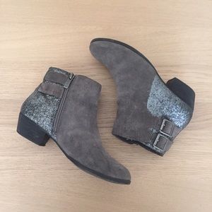 Vince Camuto Ankle Booties