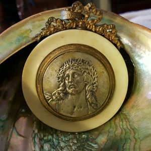 Antique Catholic Jesus adornment picture cameo
