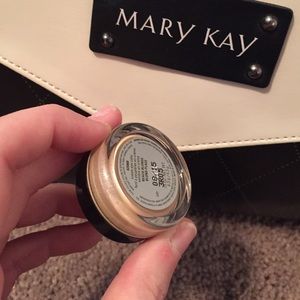 Mary Kay cream eye color