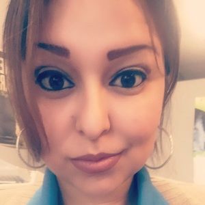 Meet your Posher, Reyna