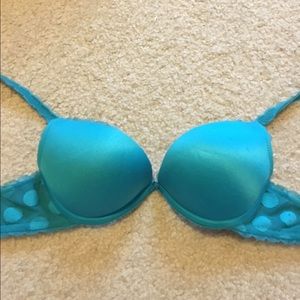 32a aerie push up bra