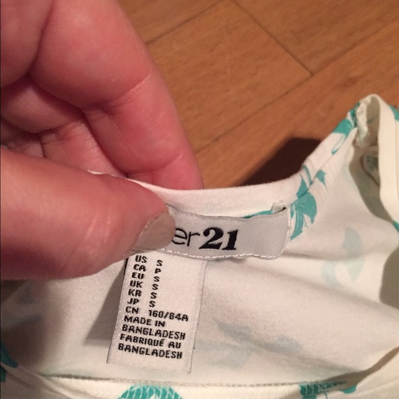 BOGO FREE Juniors Forever 21 bow top - Picture 3 of 4