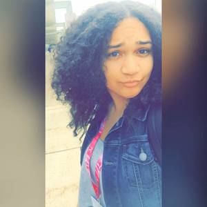 Meet your Posher, Mayah