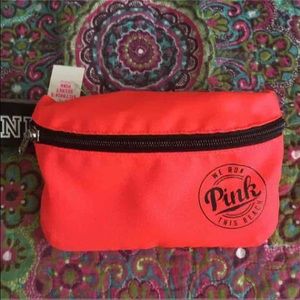 NWT PINK FANNIE PACK
