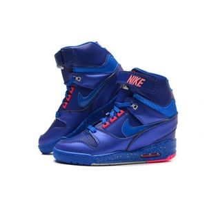 Blue nike wedge sneakers air revolution Sz 8.5