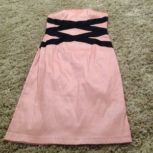 Classy cocktail dress!