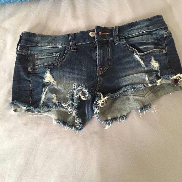 EXPRESS JEAN SHORTS