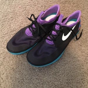 Nike roshe run size 10 men