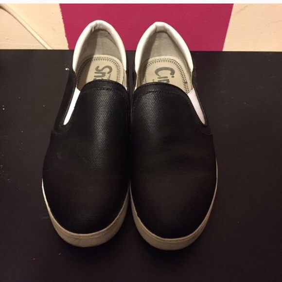 Black flats
