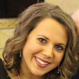 Meet your Posher, Holly