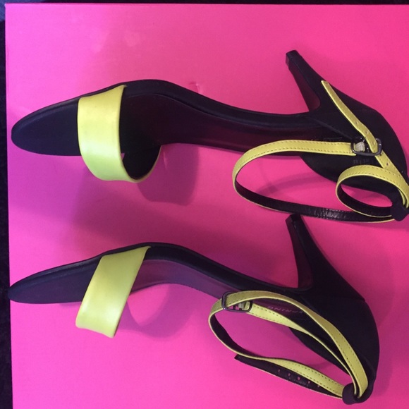 SOLD‼️✅ NOT FOR SALE - Picture 2 of 4