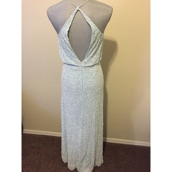 Sequined gown - Picture 4 of 4