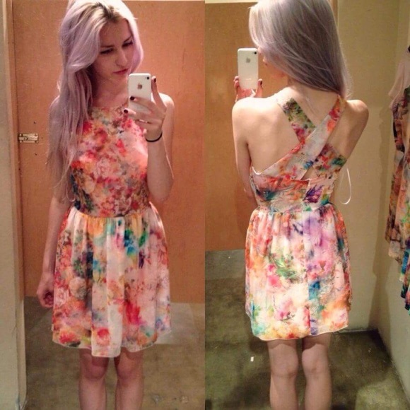 Prettiest floral dress of all time