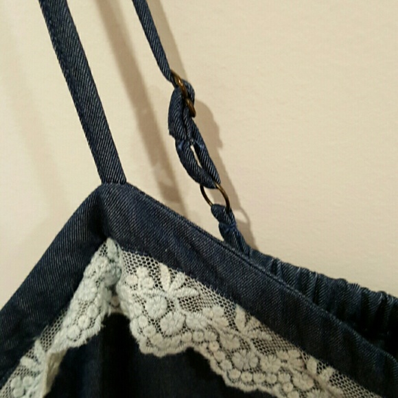 ❤ free w/$10 purchas Lace trim denim crop cami - Picture 3 of 4