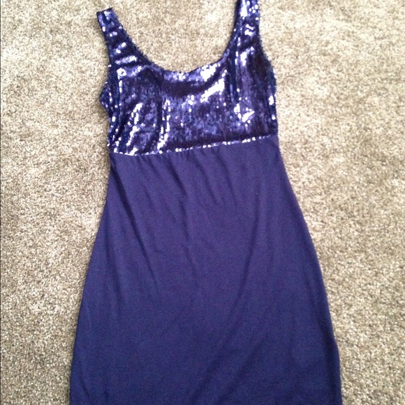 Forever 21 purple sequins dress. Size small