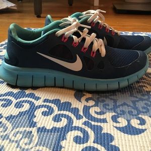 Blue Nike Free 5.0