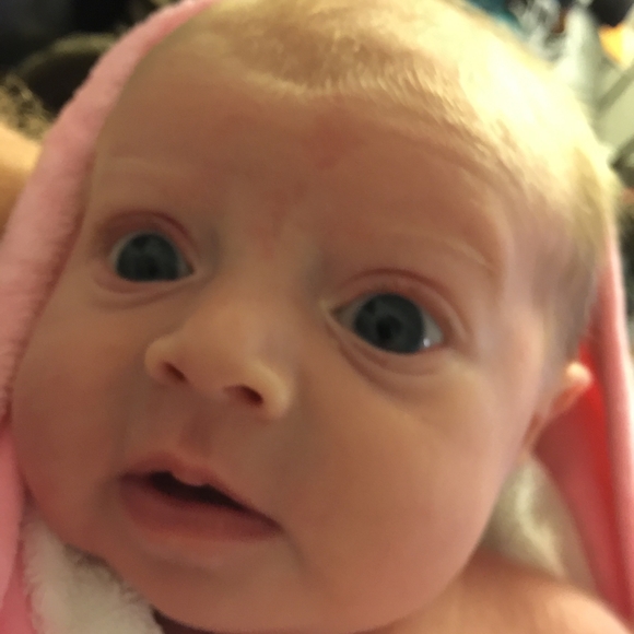 Meet your Posher, Lori