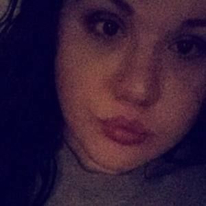 Meet your Posher, Savannah