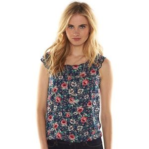 LC Lauren Conrad scalloped floral blouse