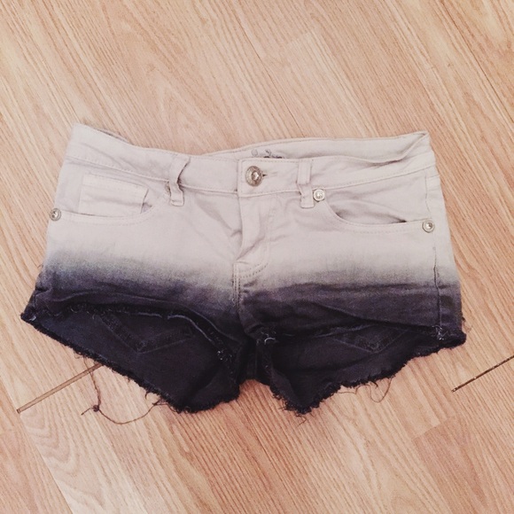 Ombré Jean Shorts