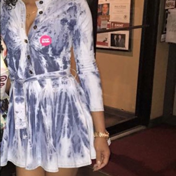 Boutique Dress - Picture 2 of 2