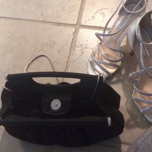 Classy black, satin purse and clutch - Picture 3 of 4