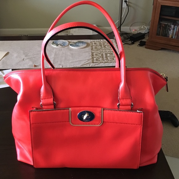 NWT authentic Kate Spade handbag - Picture 1 of 3