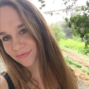 Meet your Posher, Molly