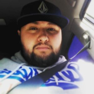 Meet your Posher, Carlos