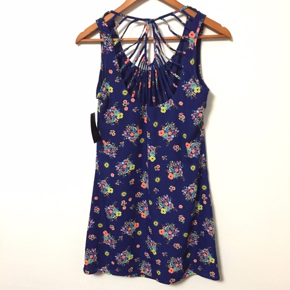 Want and Need Spring Floral Shift Dress - Picture 2 of 4