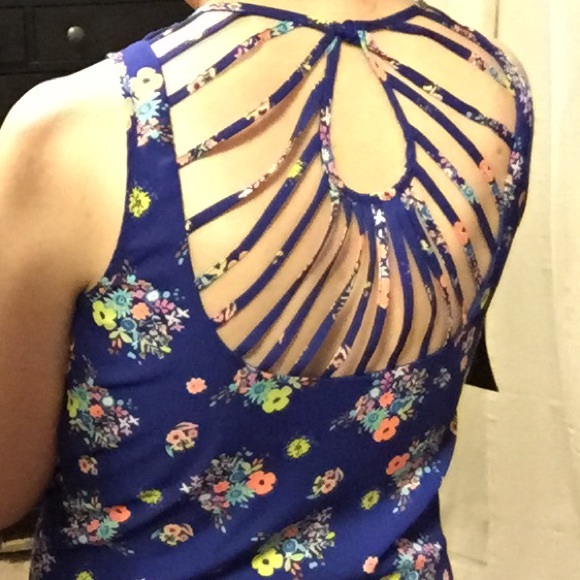 Want and Need Spring Floral Shift Dress - Picture 4 of 4