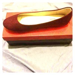 Maroon Comfort Flats