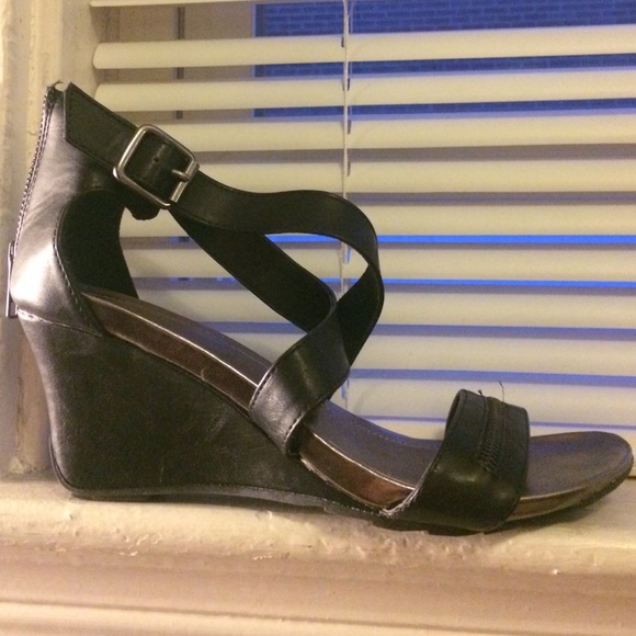 Black, Size 8, Kenneth Cole Reaction Wedges