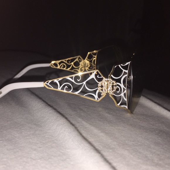 Roberto Cavalli sunglasses - Picture 3 of 4