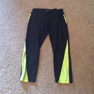 Nike Dri-Fit Neon Crop leggings