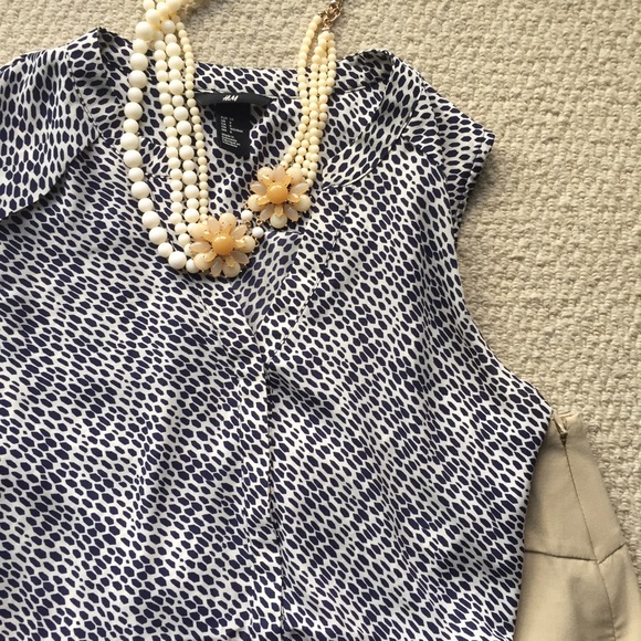 H&M Tops - ❤️Final Price/Open to Offers💸 HM Sleeveless Tunic