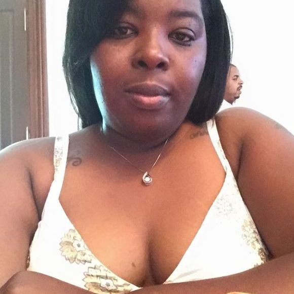 Meet your Posher, Tonya